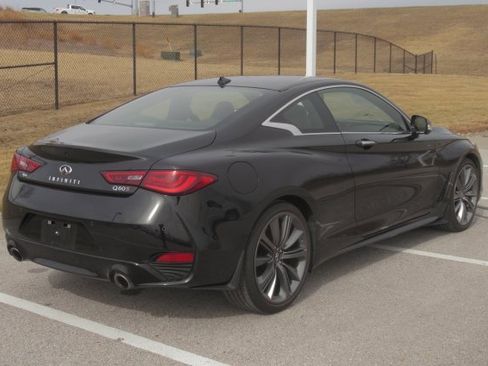 Used 2021 INFINITI Q60 Red Sport 400 w/ Proactive Package image 2