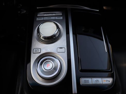 Used 2023 Genesis G80 2.5T image 35