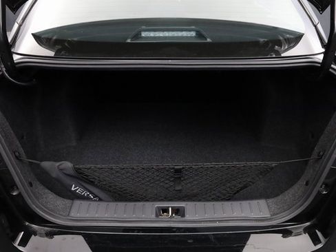 Used 2025 Nissan Versa S w/ Trunk Package image 25