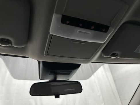 Used 2024 Nissan Sentra SV FWD image 21