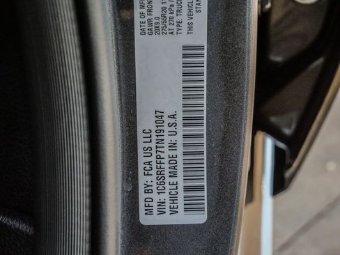 New 2026 RAM 1500 4x4 Crew Cab image 36