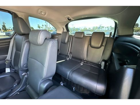 Used 2023 Honda Odyssey Touring image 18