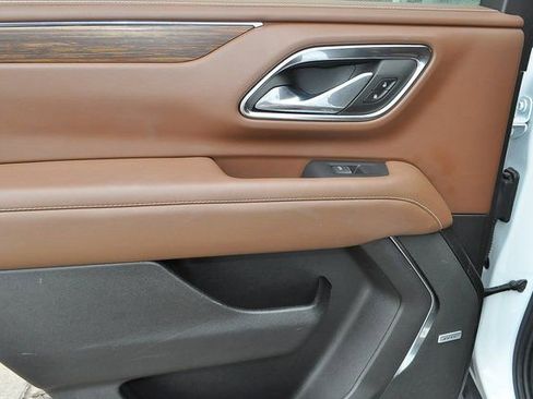 Used 2023 Chevrolet Tahoe High Country image 18