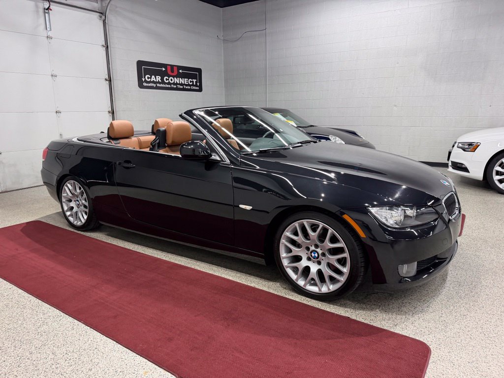 Used 2010 BMW 328i Convertible RWD image 11