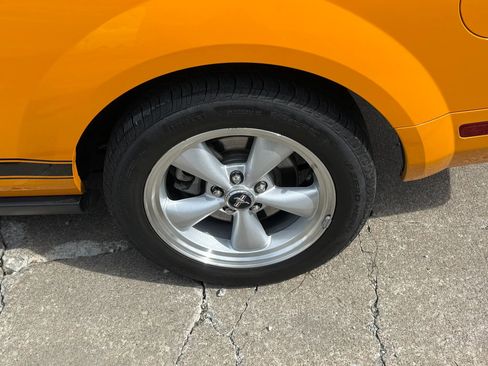 Used 2008 Ford Mustang Coupe RWD image 36