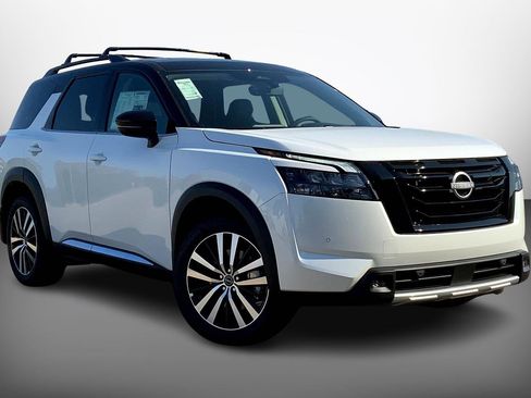 New 2025 Nissan Pathfinder Platinum w/ Cargo Package image 1