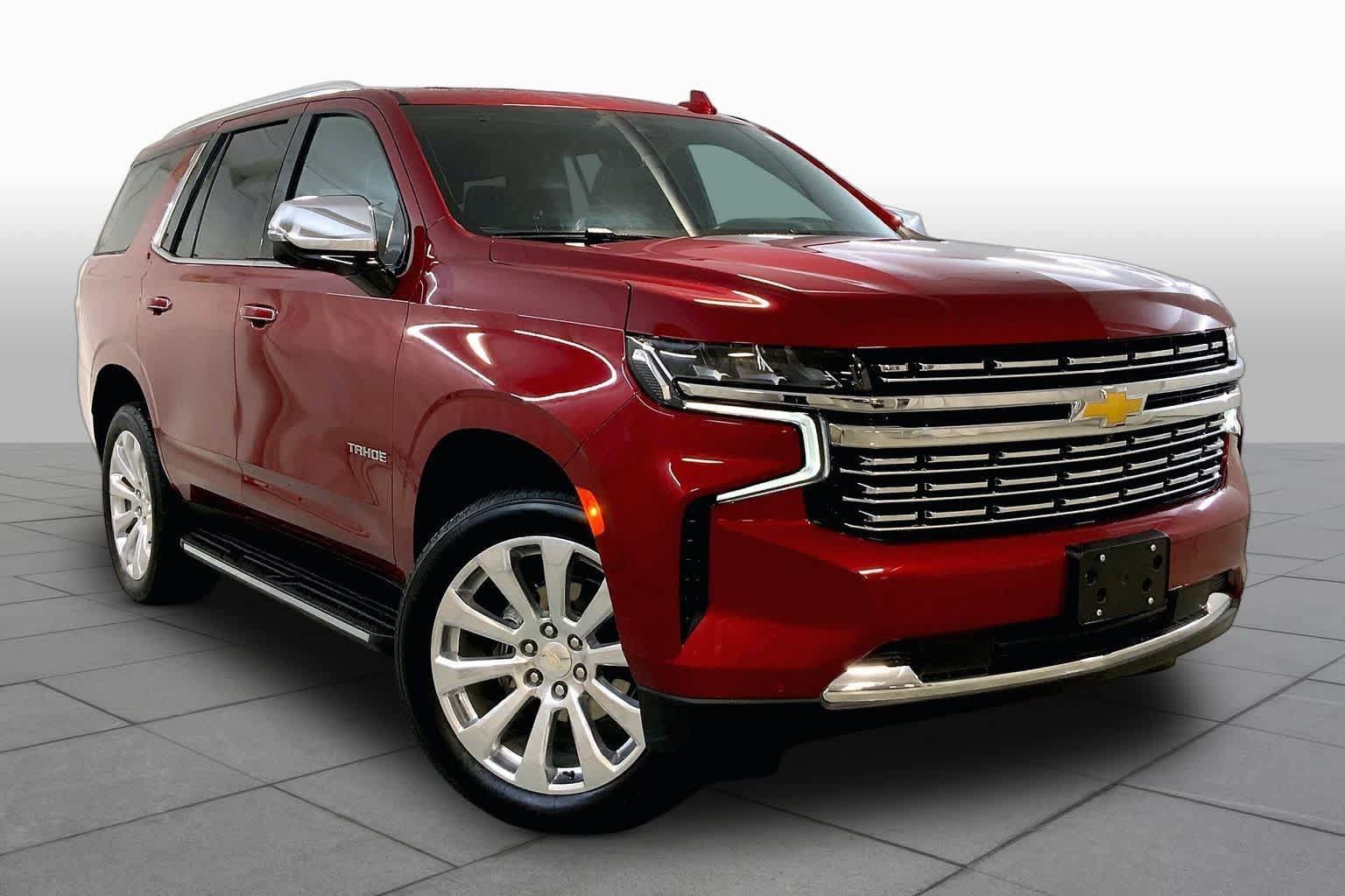 Used 2024 Chevrolet Tahoe Premier AWD/4WD image 2