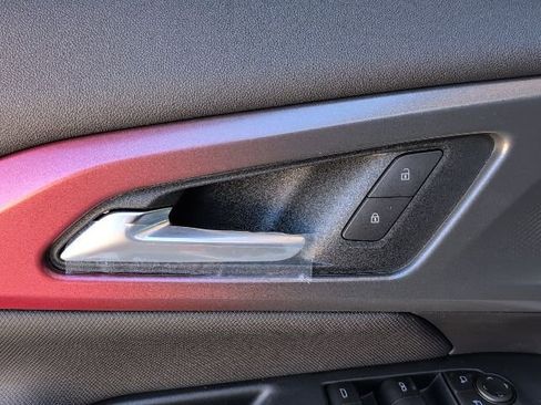 New 2026 Chevrolet Equinox EV RS image 16