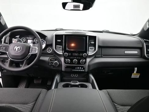 New 2026 RAM 1500 4x4 Crew Cab image 16