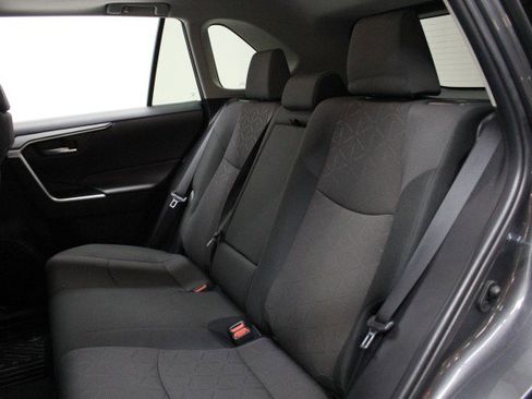 Used 2024 Toyota RAV4 XLE image 29