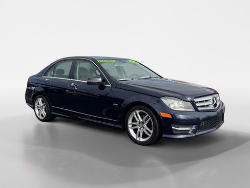 Used 2012 Mercedes-Benz C 250 Sport image 8