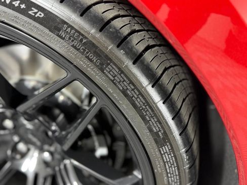 Used 2023 Chevrolet Corvette Z06 RWD image 18