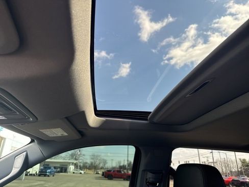 Used 2023 GMC Sierra 1500 Denali w/ Denali Reserve Package image 18