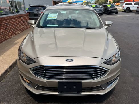 Used 2017 Ford Fusion SE w/ Equipment Group 201A AWD/4WD image 6