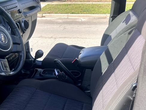 Used 2012 Jeep Wrangler Sport image 20