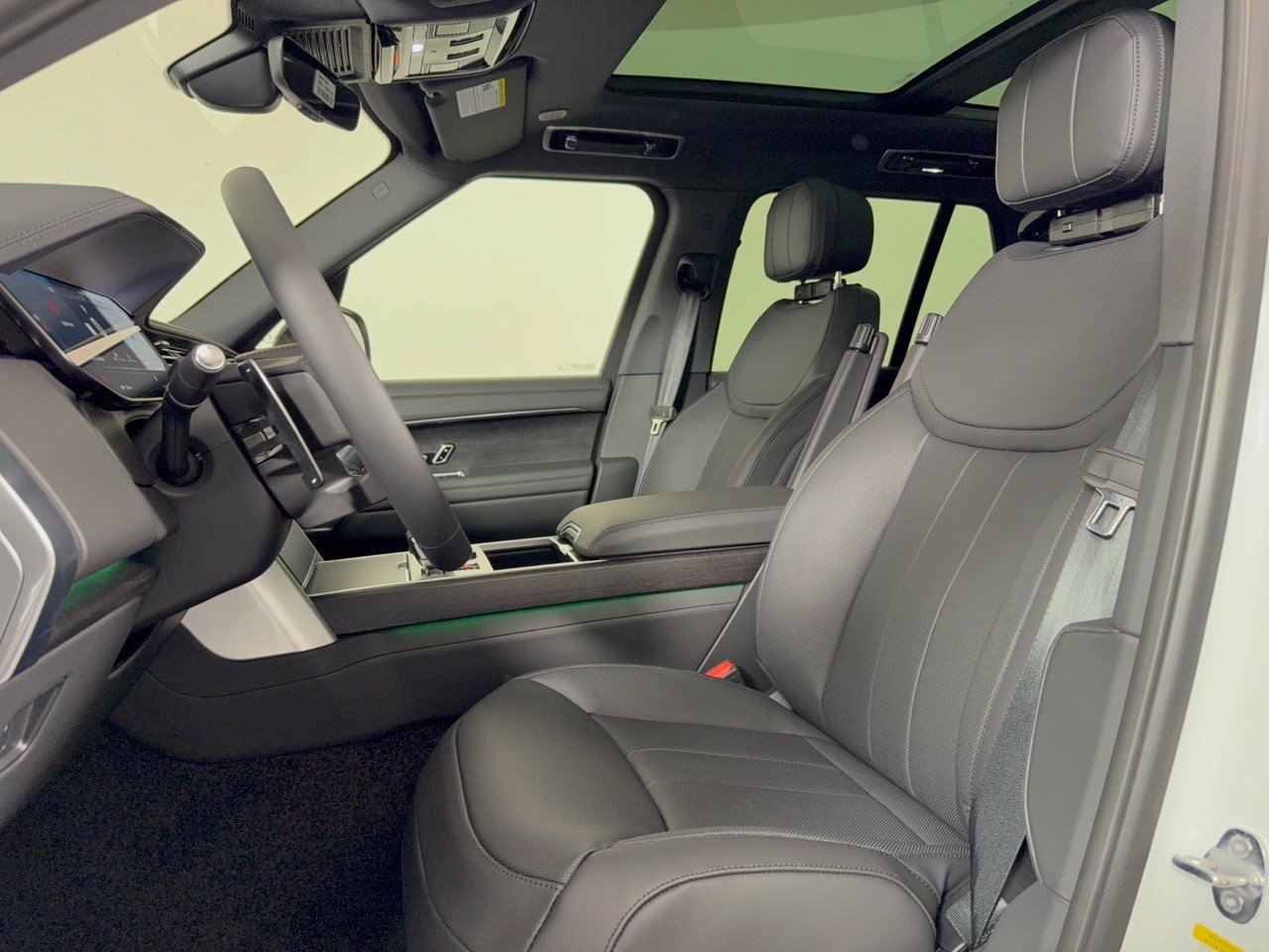 New 2027 Land Rover Range Rover SE AWD/4WD image 5