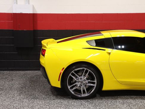 Used 2014 Chevrolet Corvette Stingray Coupe w/ 3LT Preferred Equipment Group RWD image 5