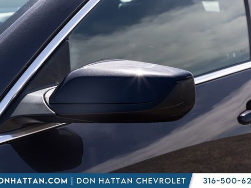 Used 2023 Chevrolet Malibu LT image 21