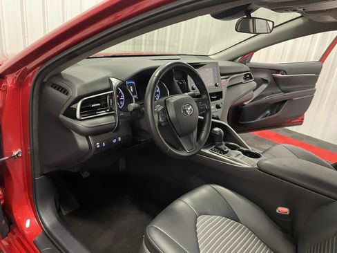 Used 2023 Toyota Camry SE FWD image 34