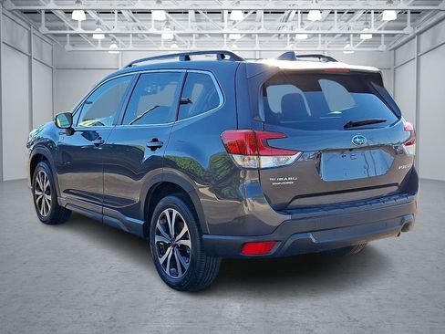 Used 2023 Subaru Forester Limited w/ Popular Package #2 AWD/4WD image 4