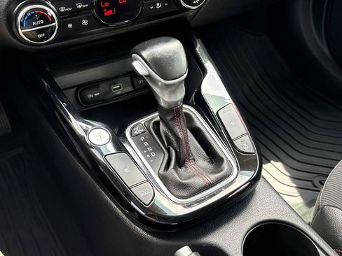Used 2021 Kia Soul Turbo FWD image 31
