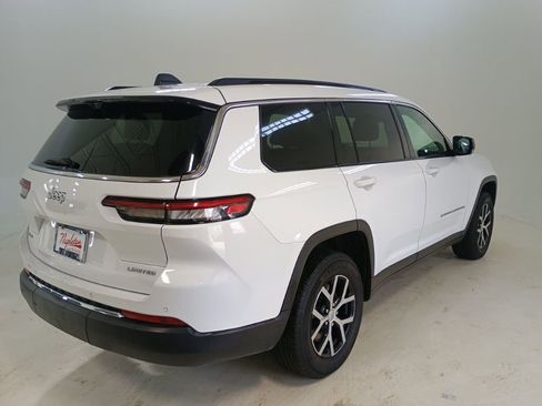 Used 2024 Jeep Grand Cherokee L Limited w/ Luxury Tech Group II image 6