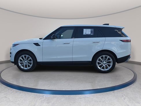 Used 2024 Land Rover Range Rover Sport SE image 8