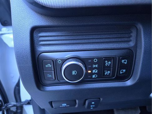 Used 2025 Ford F350 Platinum image 27