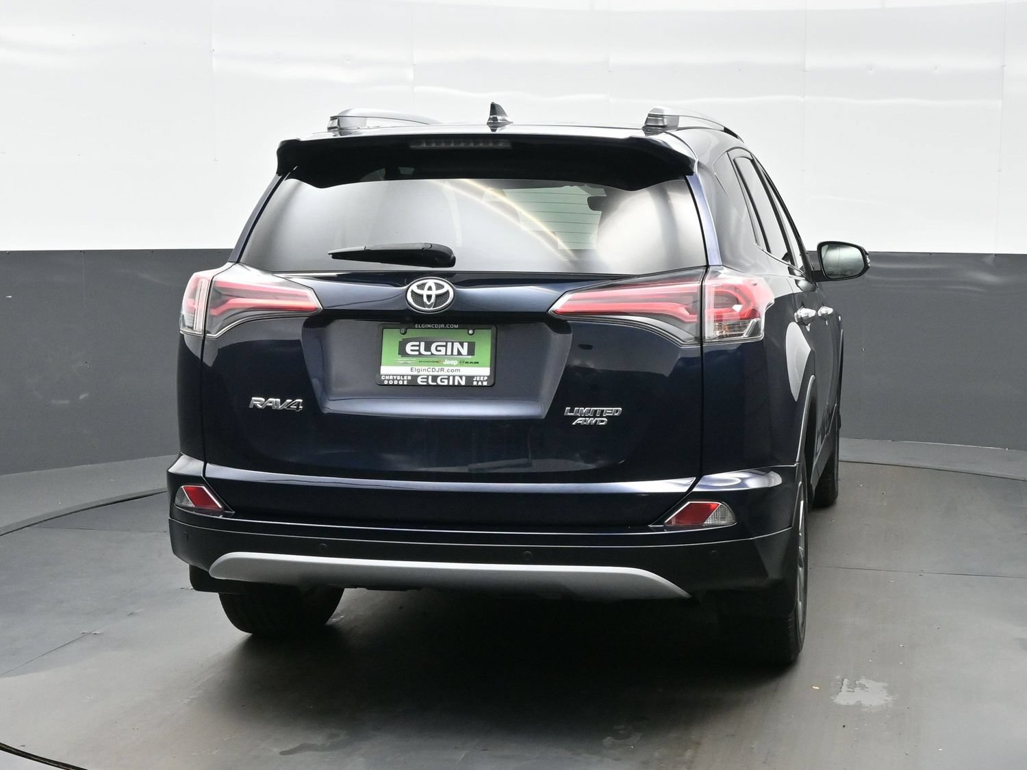 Used 2017 Toyota RAV4 Limited w/ Carpet Mat Package AWD/4WD image 7