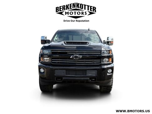 Used 2018 Chevrolet Silverado 2500 LTZ w/ Midnight Edition AWD/4WD image 7