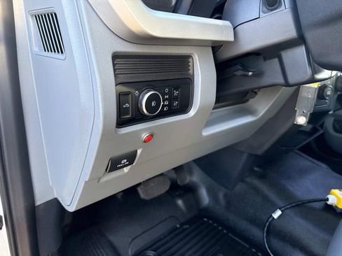 Used 2024 Ford F350 XL w/ Snow Plow Prep Package image 19