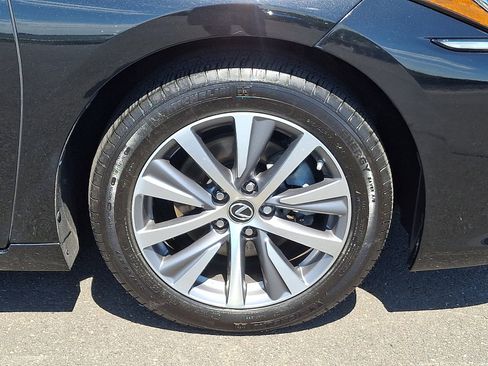 Used 2021 Lexus ES 350 w/ Premium Package FWD image 8