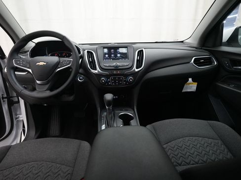 Certified 2024 Chevrolet Equinox LT FWD image 5