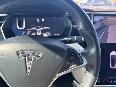 Used 2017 Tesla Model X 100D image 13