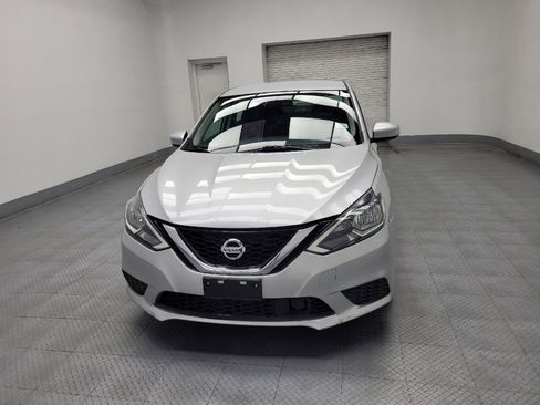 Used 2019 Nissan Sentra S image 15