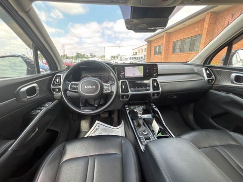 Used 2022 Kia Sorento SX AWD/4WD image 23