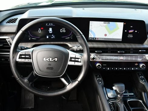 Used 2023 Kia Telluride EX FWD image 49