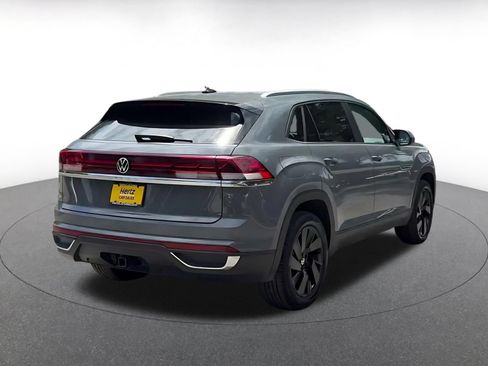 Used 2026 Volkswagen Atlas Cross Sport SE FWD image 13