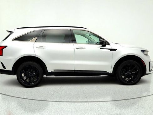 Used 2021 Kia Sorento SX AWD/4WD image 4