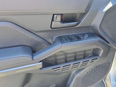 New 2026 Toyota Tacoma SR5 AWD/4WD image 11