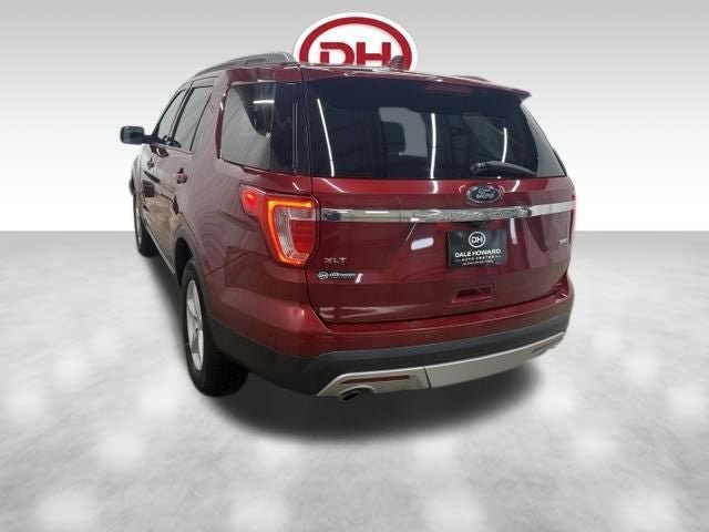 Used 2017 Ford Explorer XLT w/ Class II Trailer Tow Package AWD/4WD image 9