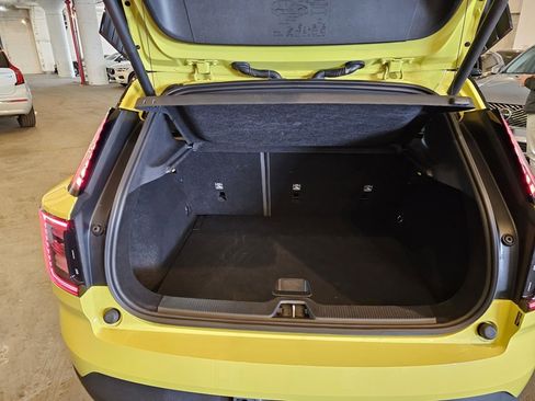 Used 2025 Volvo EX30 Ultra image 7