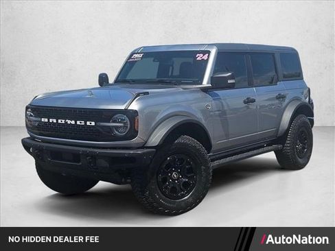 Used 2024 Ford Bronco Wildtrak AWD/4WD image 1