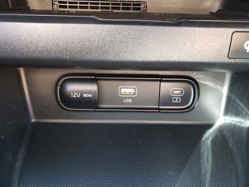 Certified 2024 Kia Seltos SX w/ SX Sunroof Package AWD/4WD image 26
