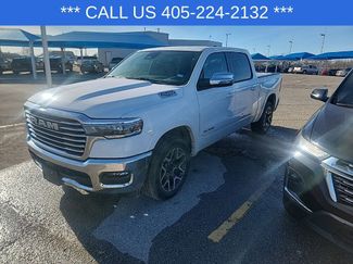 Used 2025 RAM 1500 Laramie video 1