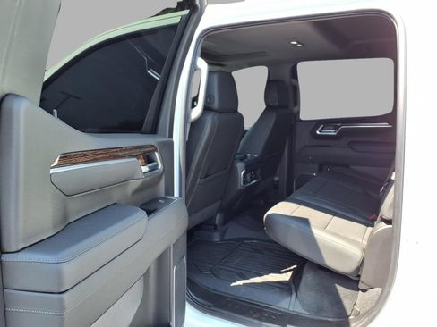 Used 2026 GMC Sierra 1500 Elevation w/ Elevation Premium Package AWD/4WD image 23