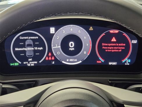 Used 2025 Porsche Cayenne Base image 19