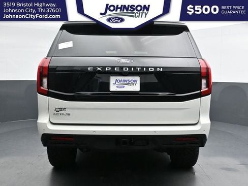 New 2025 Ford Expedition Active AWD/4WD image 11