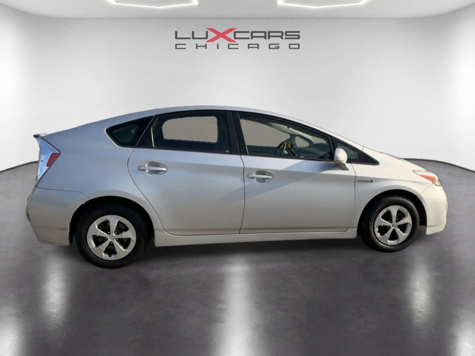 Used 2015 Toyota Prius Two FWD image 4