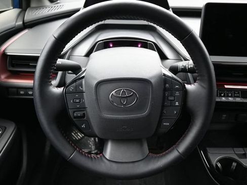 Used 2024 Toyota Prius Prime Premium FWD image 16